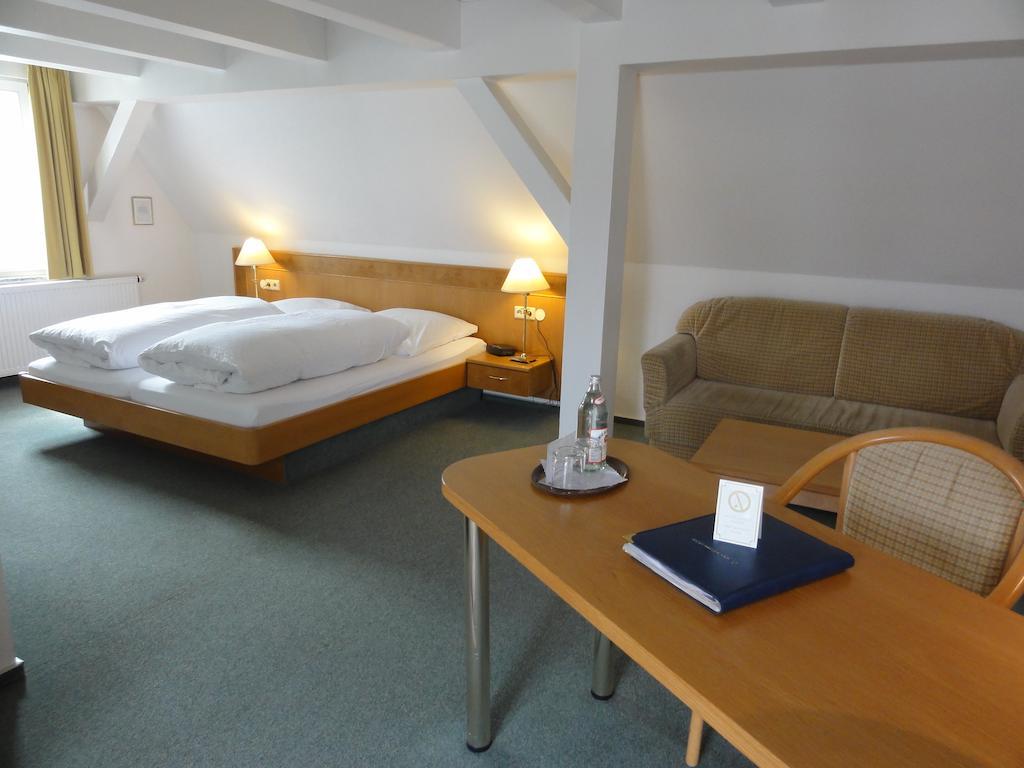 Hotel Wuerttemberger Hof Garni Rottenburg am Neckar Dış mekan fotoğraf